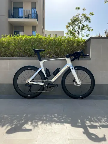 Professional Carbon Road Racing Bike