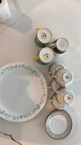 Set of 10 Corele Plates