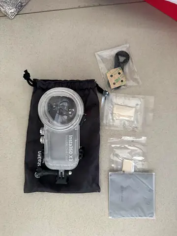 Insta360 X3 Invisible Dive Case with accessories brand new
