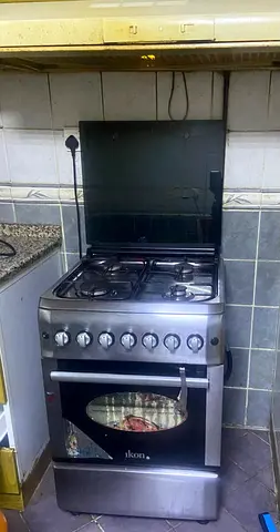Ikon freestanding gas cooker with oven - used, good condition