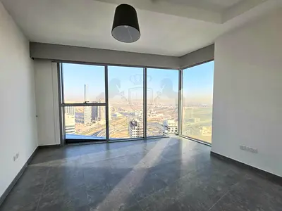 Full Marina view +Maids Room High floor
