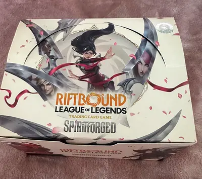 Riftbound League of Legends: Spiritforged Trading Card Game - One full bulk set with holo