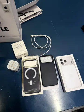 Iphon 17 pro max