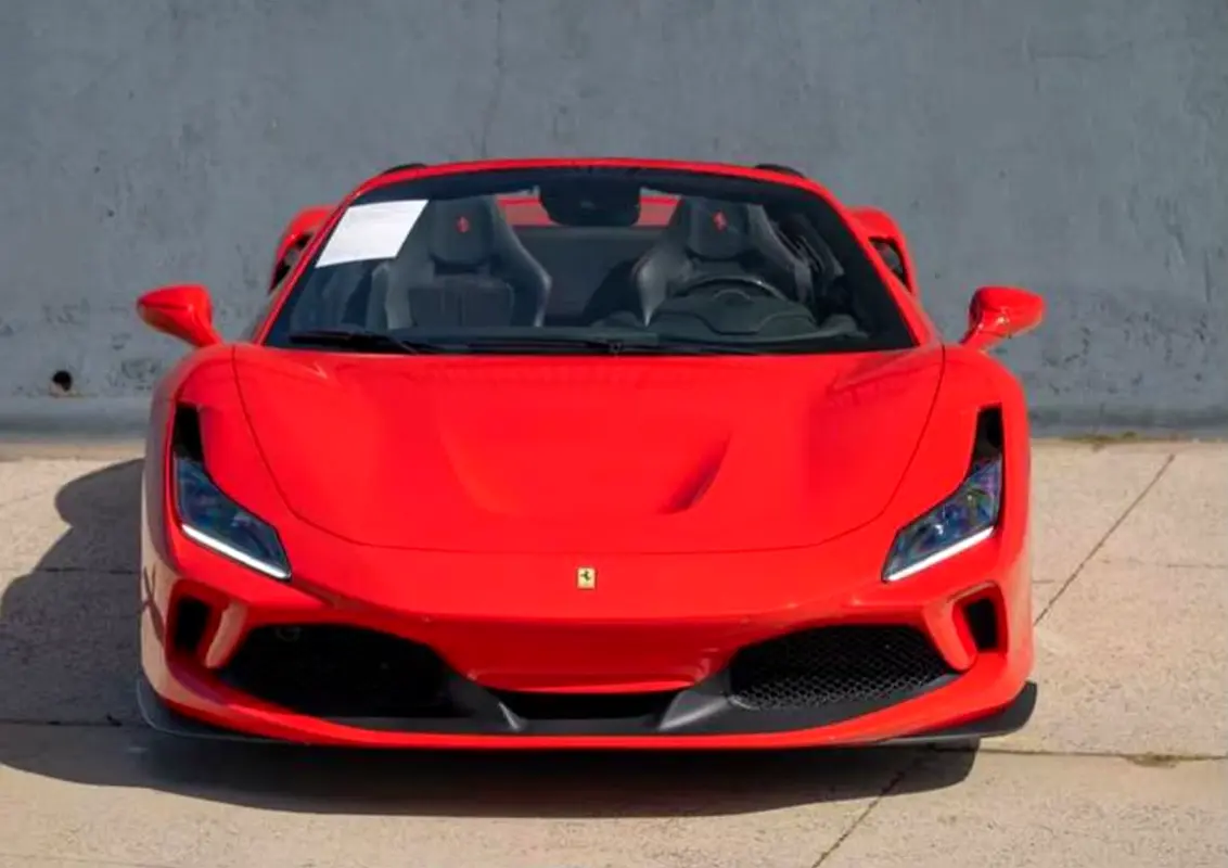 Ferrari F8 Spider 2022 — photo 1 of 6