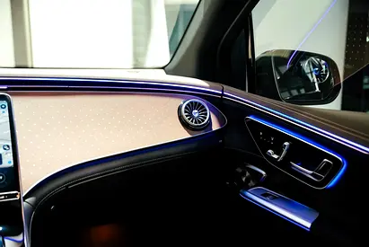 2023 Mercedes-BENZ EQE — миниатюра 14