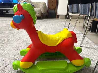 toy horse
