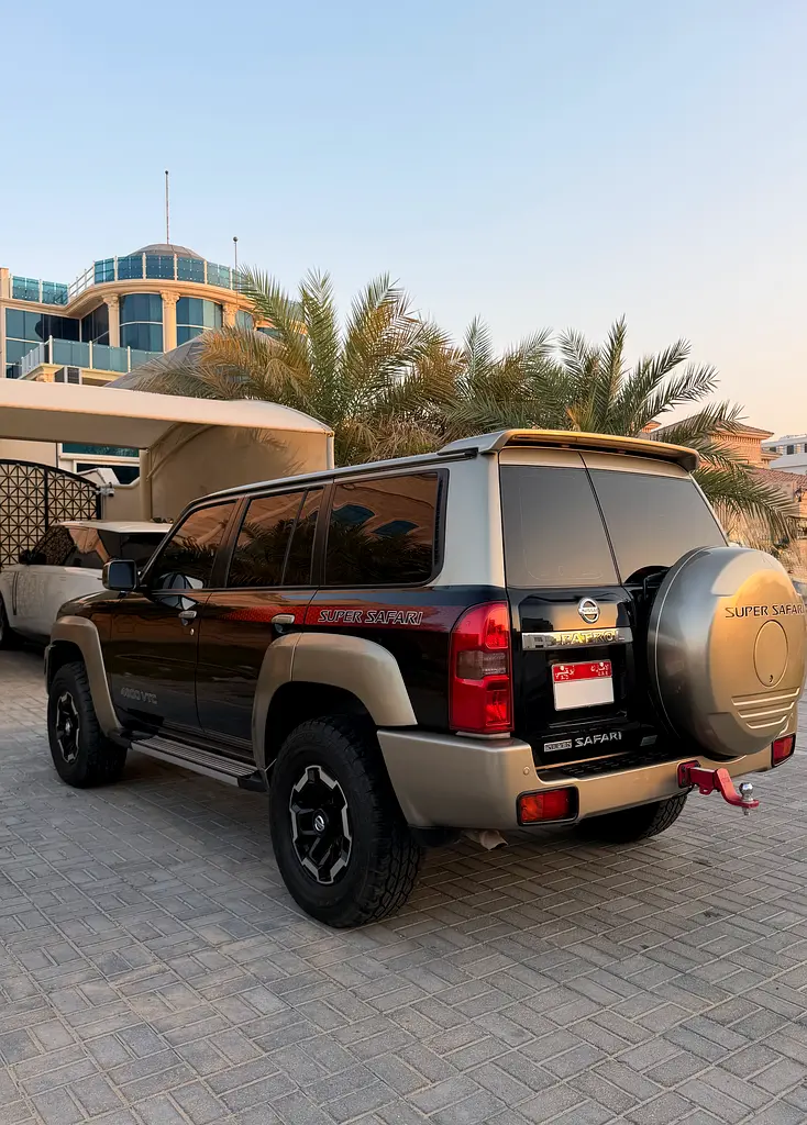 Nissan Patrol Safari 2021 — photo 1 of 5