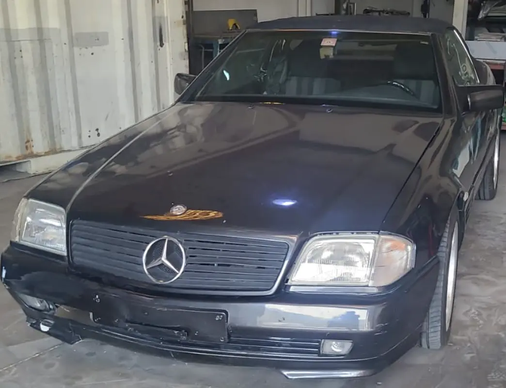 Mercedes-Benz SL-Class 1996 — photo 1 of 5