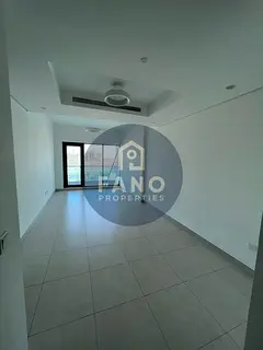 Elegant Unit - Water View | Prime Location