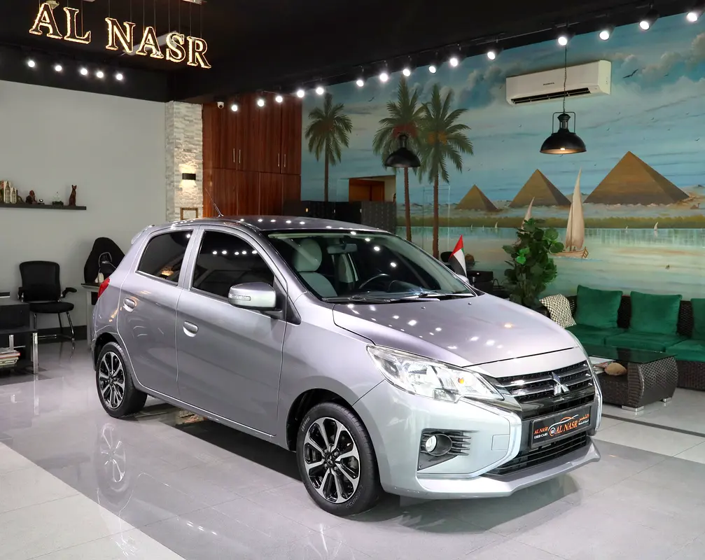 Mitsubishi Mirage 2021 — photo 1 of 17