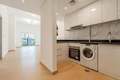 Spacious Fully Upgraded 1BR | Vacant | Large Balcony