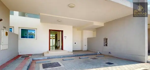 Back to Back | Unfurnished | Family Community