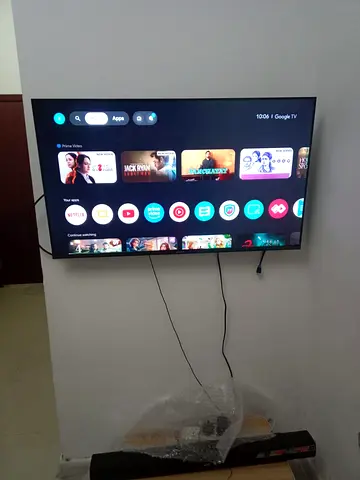 skyworth Qled 43 inch 2k still in warrenty