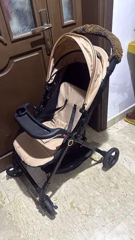 Used lightweight standard baby stroller with canopy and snack tray
