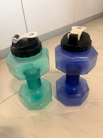 Pair of dumbbell-shaped water bottles (blue  teal)
