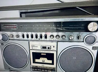 Vintage National RX 5500 boombox cassette player with radio — working condition