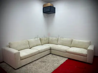 Brand new condition pottery barn lshape sofa