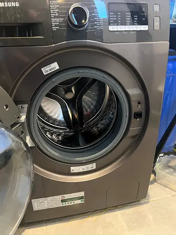 Samsung Front Load Washing Machine - 8kg, Good Condition