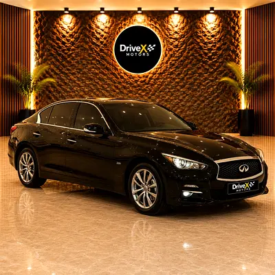2017 Infiniti Q50 照片 2