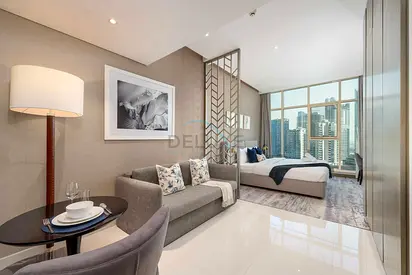 Dubai Water Canal View, Minutes away from Burj Khalifa and Dubai Mall, Near Metro Bus Station - Pri