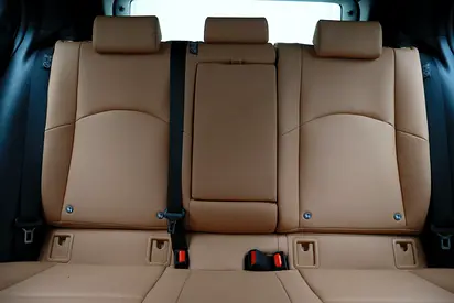 صورة 15 لـ 2024 Lexus UX-SERIES