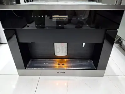 Miele cva6401 Coffee machine Same like new condition