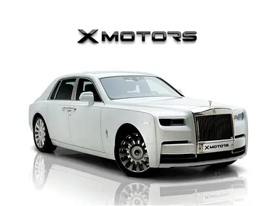 Rolls-Royce Phantom | GCC Spec | Bespoke Red Interior I Beautifully Maintained I SWB