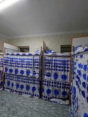 Luxury Bed Space Available in al karama