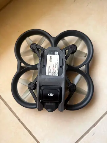 DJI Avata 1 Drone (Smart Comb FPV Goggles) - Good Condition (With Extra Battery)