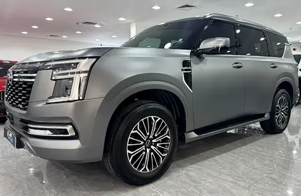 Nissan Patrol SE Platinum - Agency Warranty and Service Contract Included