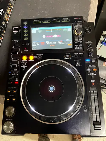 Pioneer CDJ-2000nex2 style Professional DJ Player - Working Condition