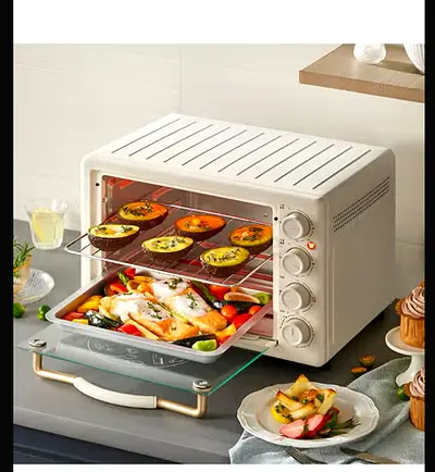 Electric oven - perfect for baking and roasting Not used with orignal Box 20Liter
