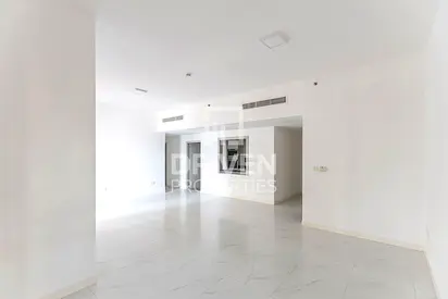 Full Sea View | Vacant | Renovated | Mid Floor