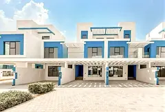 Single Row | 5BR Townhouse | Ready to Move