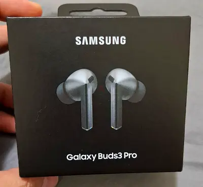 Brand New Samsung Galaxy Buds 3 Pro TDRA - Sealed Box
