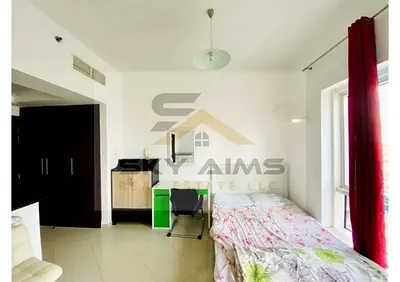 Studio Apartment | Concorde Tower | Balcony | Lake View