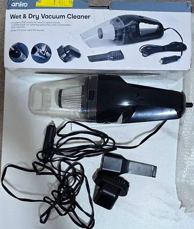 Portable car vacuum cleaner