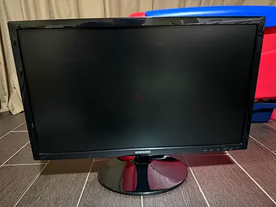 Samsung 24” Full HD LED Monitor S24D332H