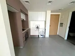 Spacious luxurious lush 1bhk apartment with 2 bathrooms Balcony Kitchen appliances