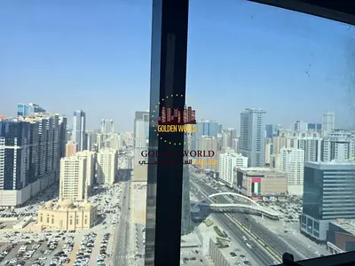 غرفتين وصالة مع بلكونة وباركنغ في التعاون (مخرج دبي مباشر)، ماستر + خادمة + غسيل، 3 حمام، إطلالة مفتوحة63 ألف
