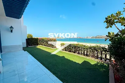 Beachfront Townhouse | Sea and Burj Al Arab View