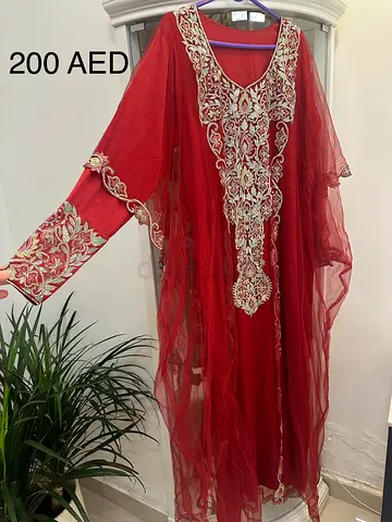 Red Embroidered Traditional Kaftan / Abaya - Good Condition