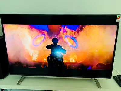 Thoshiba 45 inch TV WITH BOX And Philips 2.1 sub