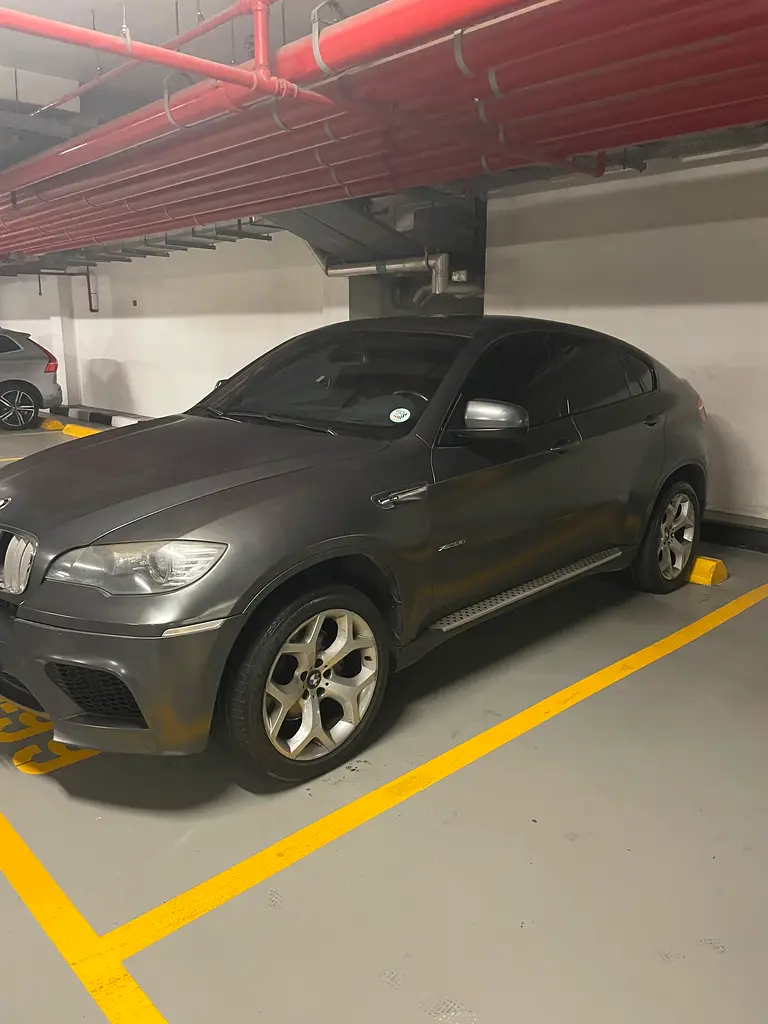 BMW X6 2008 — photo 1 of 5