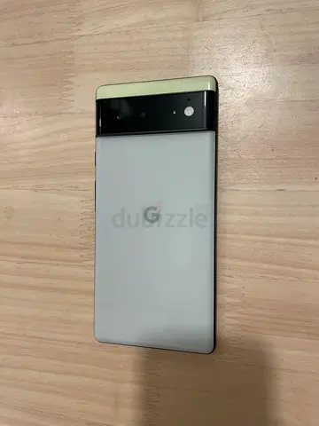 Google Pixel 6 mint green