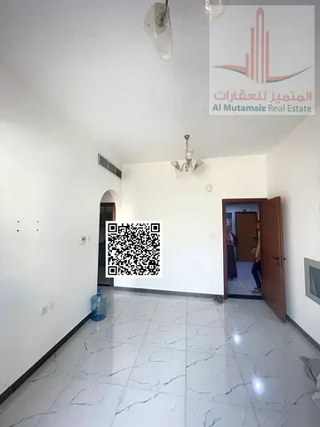 للبيع بناية سكنية تجارية في المويهات 3عجمان مساحة  9,687 قدم مربع سكني تجاري  💰 الدخل السنوي الحالي: 829,000 درهم