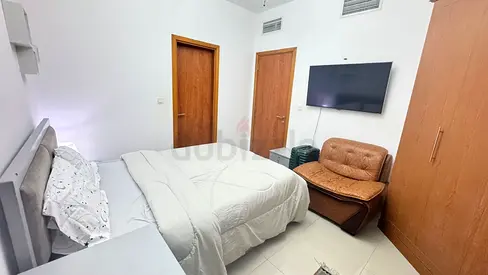 Premium Master Bedroom for Male Executive Living – IMPZ Fully Furnished | All-Inclusive