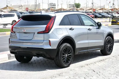 2025 Cadillac XT4 — фото 4