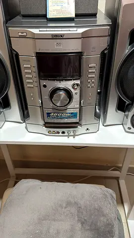 Sony Mini Hi-Fi Stereo System - MHC-GN77D
5.1 FM and casette player is working.  Bluetooth inbuilt