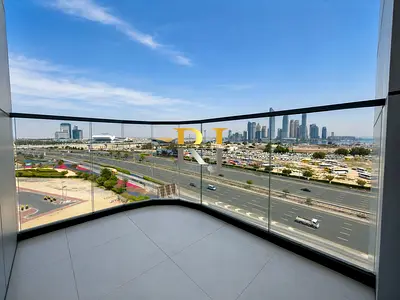 Chiller free | Elegant Living | Stunning Water Views | Prime Al Jaddaf Location